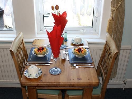 Amberlea Guest House Суонидж Екстериор снимка